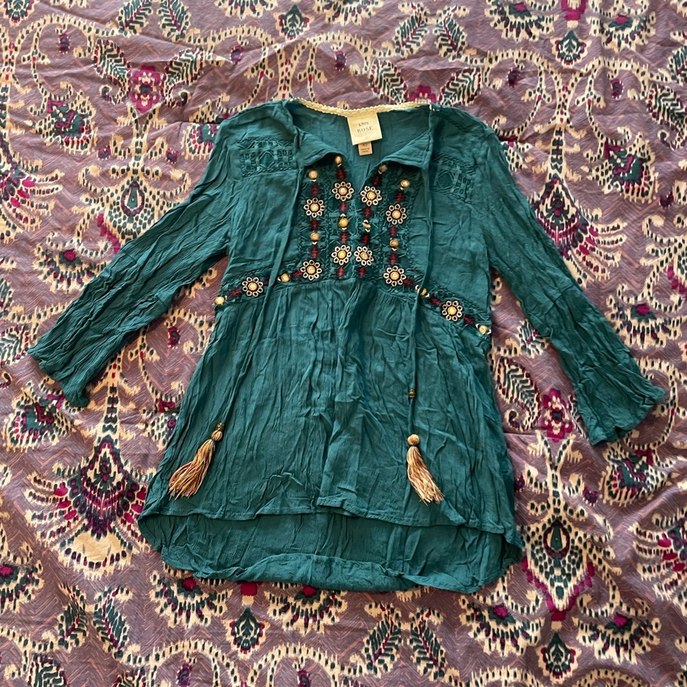 Knox Rose aqua top